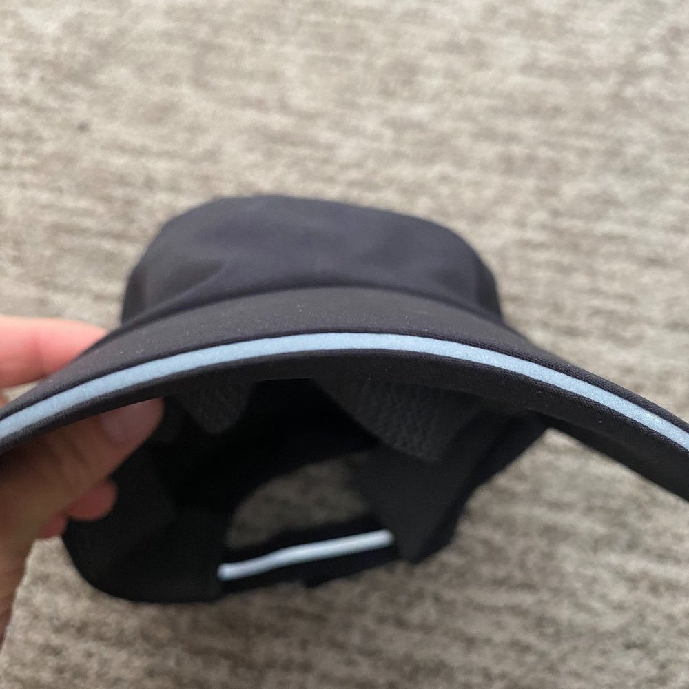 lululemon run hat worn once